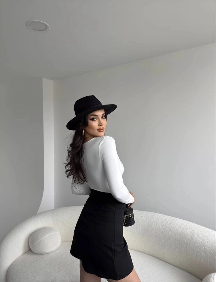Noir Slit Mini Skirt